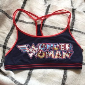 NWT Wonder Woman Bralette Bra Top